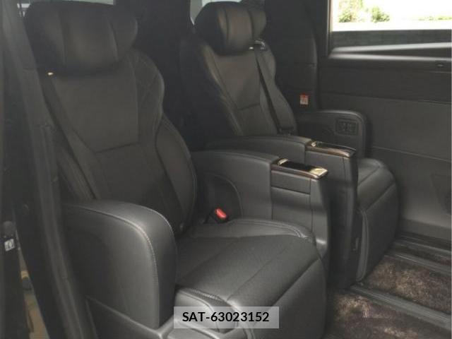 Toyota VELLFIRE 2023-10 8010737-5