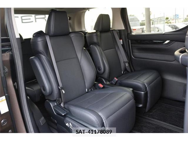 Toyota VELLFIRE 2018-06 8010798-14