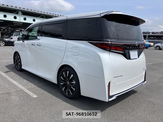 Toyota VELLFIRE 2024-05 8011202-1
