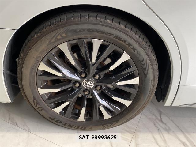 Toyota VELLFIRE 2024-03 8011446-19