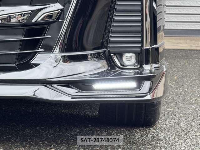 Toyota VELLFIRE 2025-03 8011459-2
