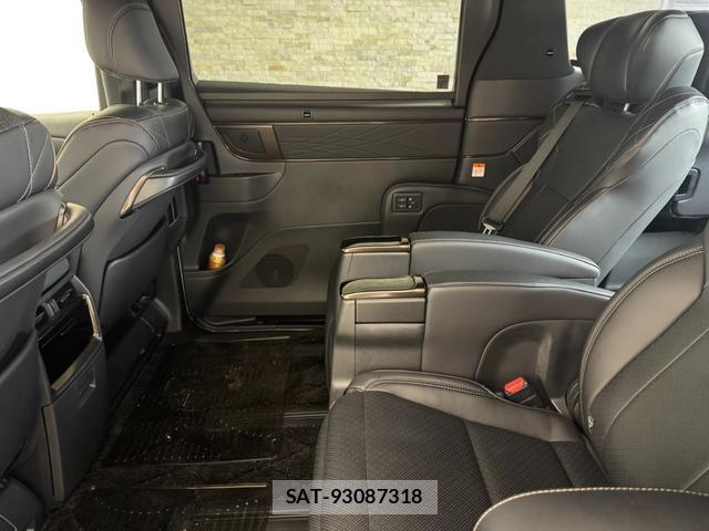 Toyota VELLFIRE 2024-02 8011483-10