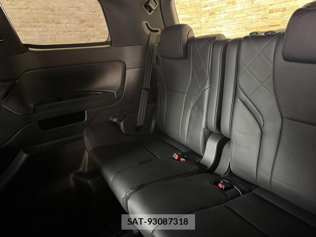 Toyota VELLFIRE 2024-02 8011483-12