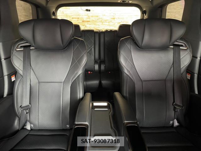 Toyota VELLFIRE 2024-02 8011483-13