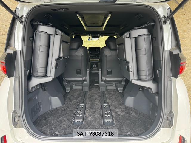 Toyota VELLFIRE 2024-02 8011483-15