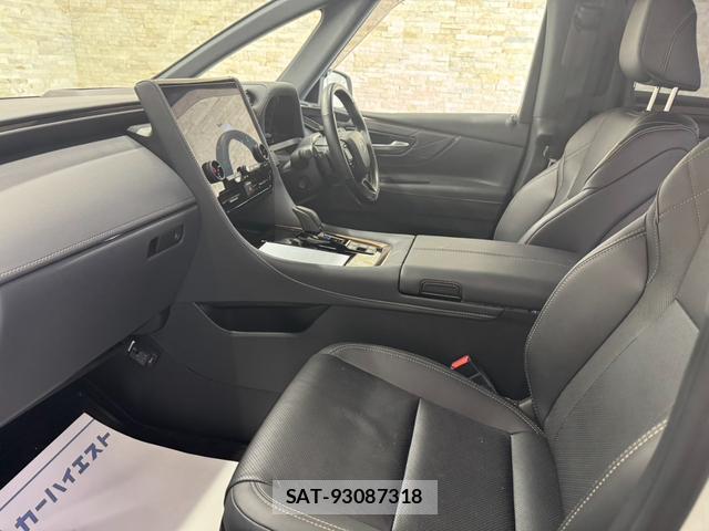 Toyota VELLFIRE 2024-02 8011483-8