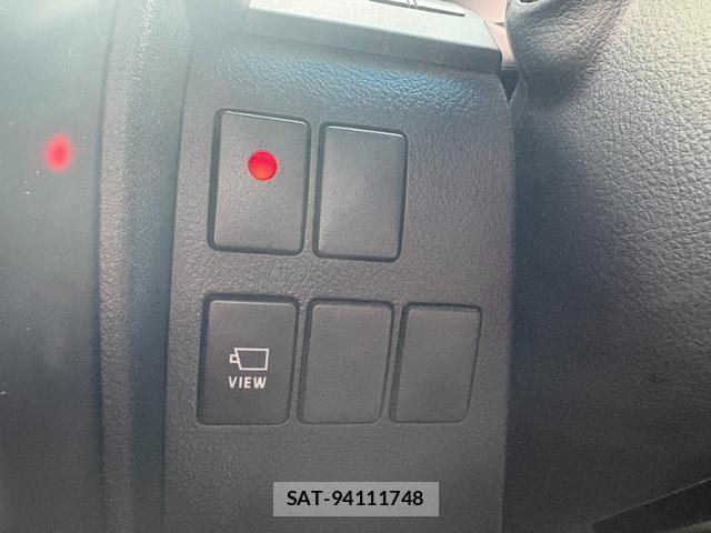 Toyota VELLFIRE 2018-04 8011578-10