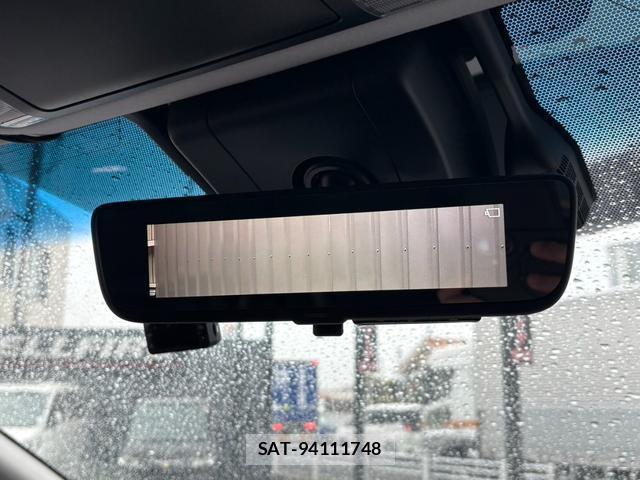 Toyota VELLFIRE 2018-04 8011578-13