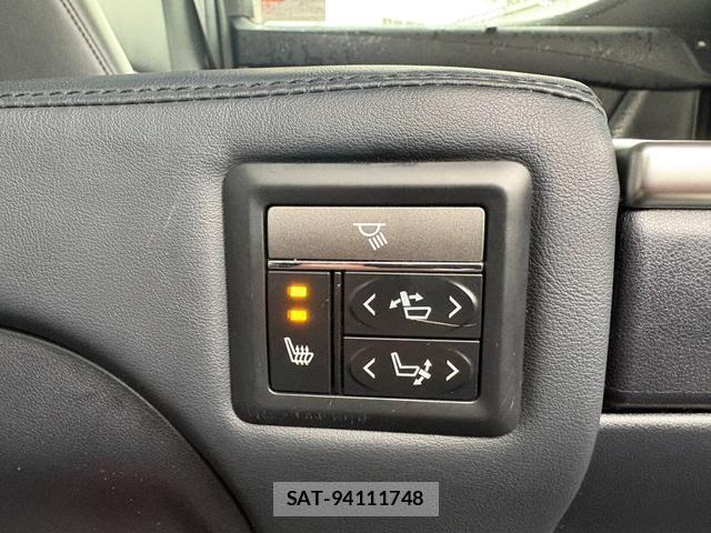 Toyota VELLFIRE 2018-04 8011578-5