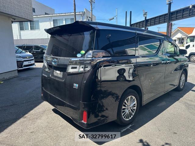 Toyota VELLFIRE 2019-07 8011580-12