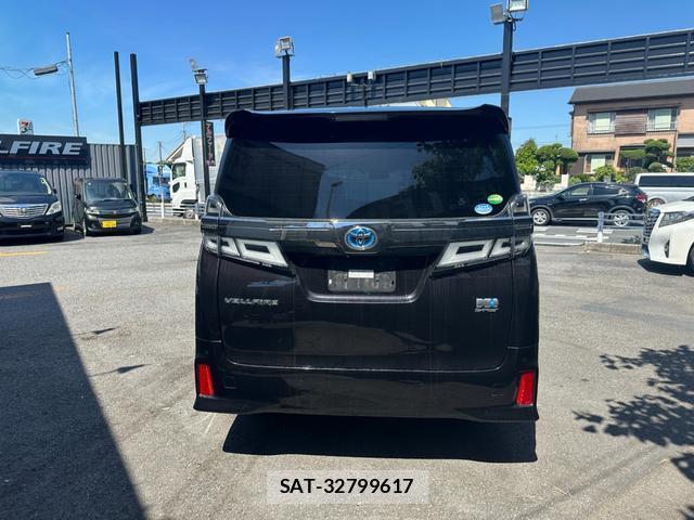 Toyota VELLFIRE 2019-07 8011580-13