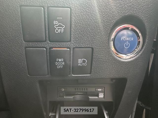 Toyota VELLFIRE 2019-07 8011580-6