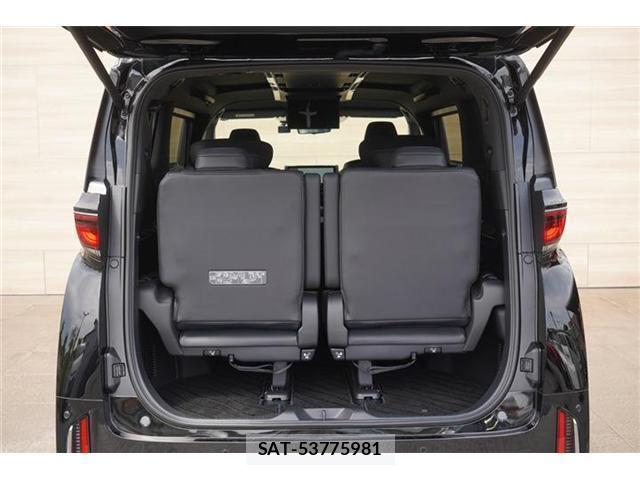 Toyota VELLFIRE 2024-09 8011931-12