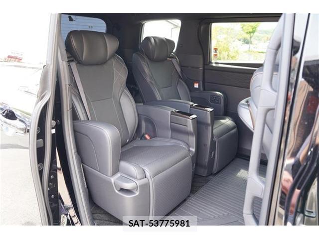 Toyota VELLFIRE 2024-09 8011931-15
