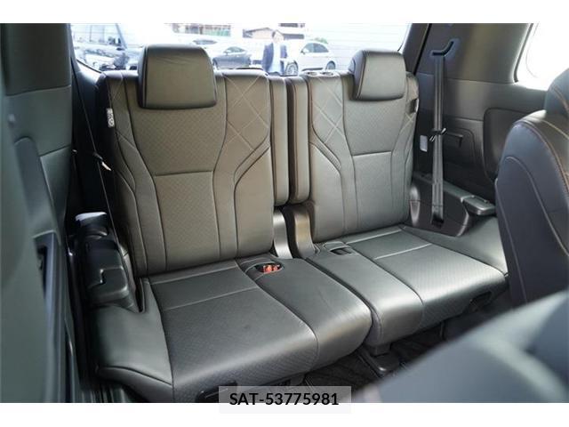 Toyota VELLFIRE 2024-09 8011931-16