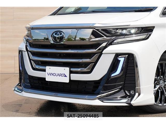 Toyota VELLFIRE 2024-02 8011932-3