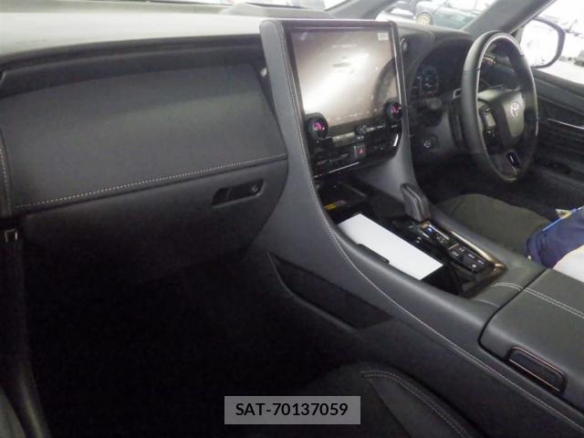 Toyota VELLFIRE 2026-03 8004258-2