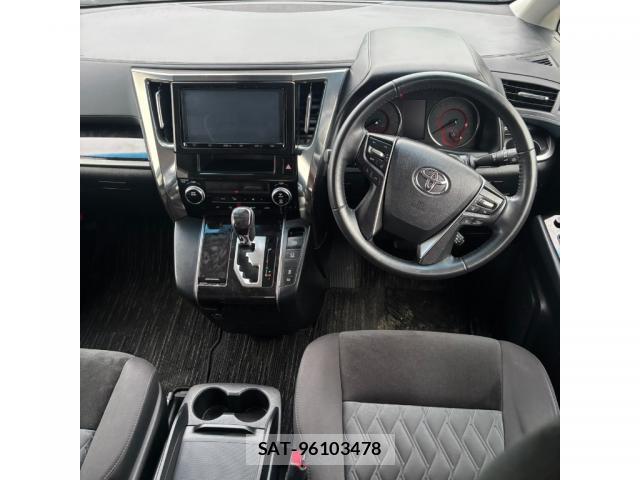 Toyota VELLFIRE 2019-09 8008164-2