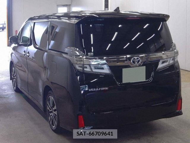 Toyota VELLFIRE 2018-04 8008849-1