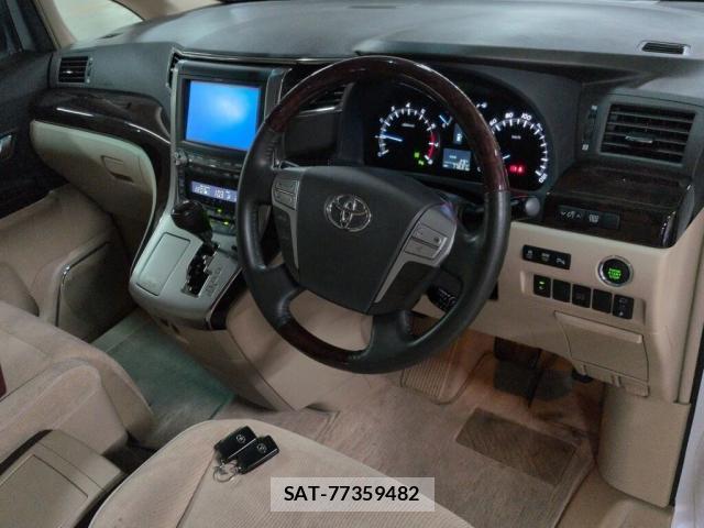 Toyota VELLFIRE 2011-12 8010491-2