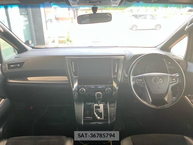 Toyota VELLFIRE 2017-01 8011182-2