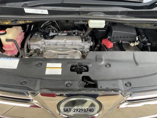 Toyota VELLFIRE 2017-04 8011478-15