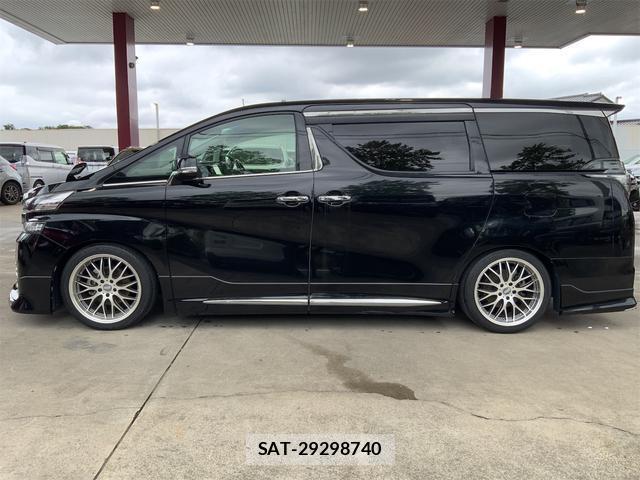 Toyota VELLFIRE 2017-04 8011478-4