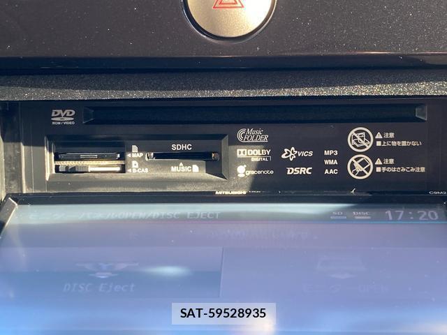 Mazda VERISA 2014-04 8007053-10