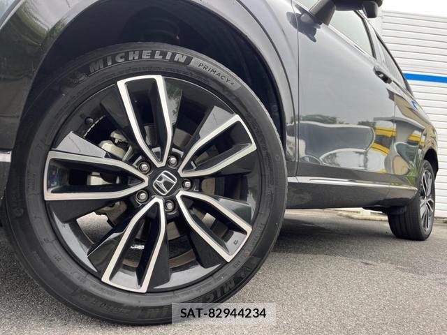 Honda VEZEL 2022-03 8003625-13