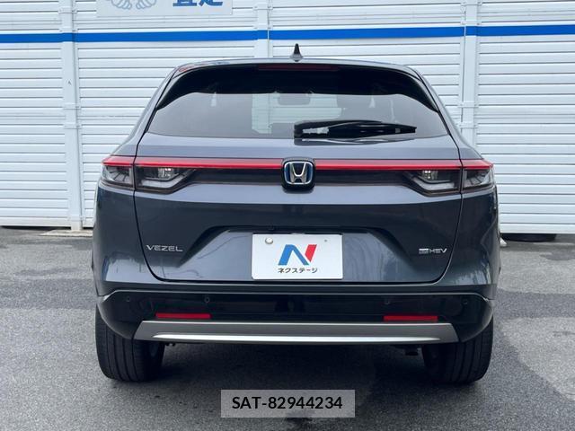 Honda VEZEL 2022-03 8003625-16