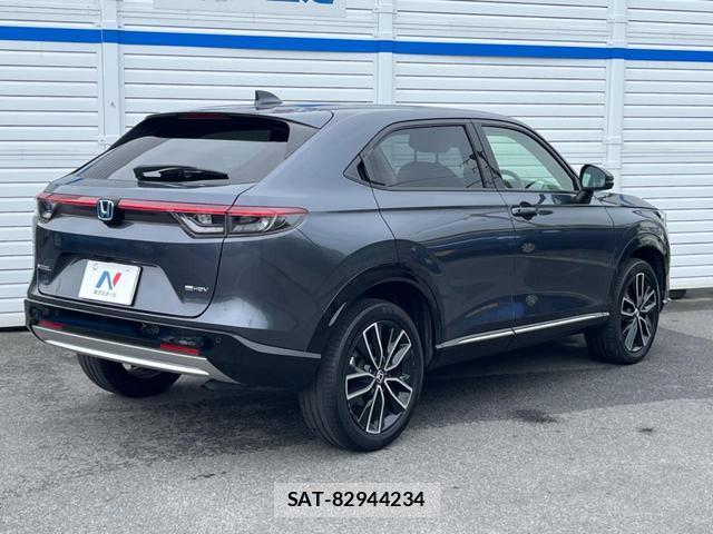 Honda VEZEL 2022-03 8003625-18