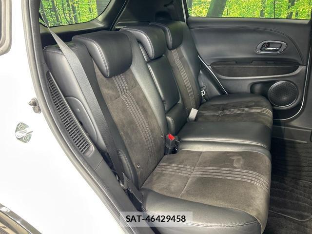 Honda VEZEL 2020-04 8004438-11