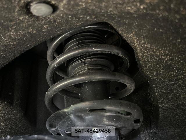 Honda VEZEL 2020-04 8004438-19