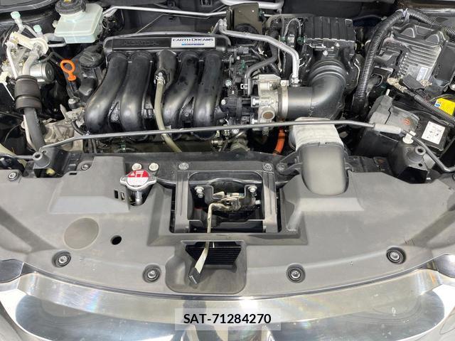 Honda VEZEL 2016-05 8005850-17