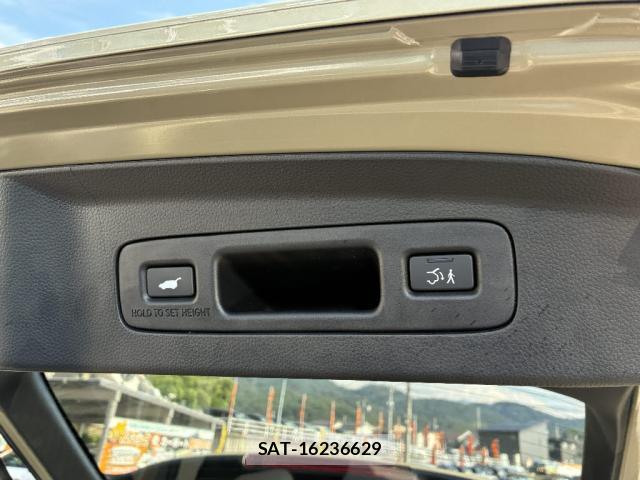 Honda VEZEL 2023-12 8006308-11