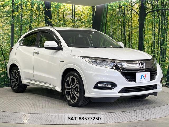 Honda VEZEL 2018-03 8006917-15