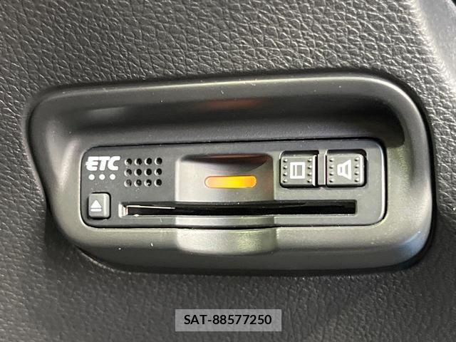 Honda VEZEL 2018-03 8006917-6