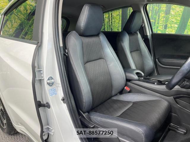 Honda VEZEL 2018-03 8006917-7