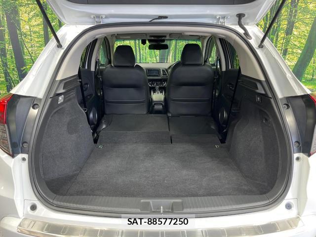 Honda VEZEL 2018-03 8006917-9