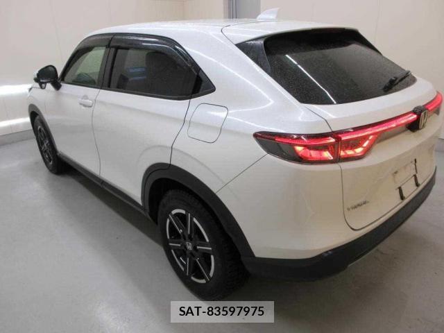 Honda VEZEL 2021-06 8008148-1