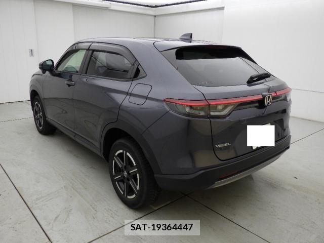 Honda VEZEL 2022-02 8008149-4