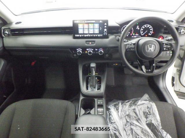 Honda VEZEL 2022-06 8008154-2