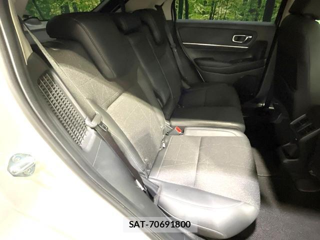 Honda VEZEL 2025-06 8008551-8