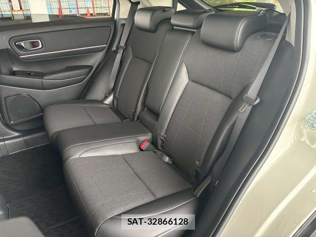 Honda VEZEL 2021-07 8008802-11