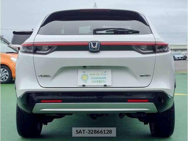 Honda VEZEL 2021-07 8008802-16