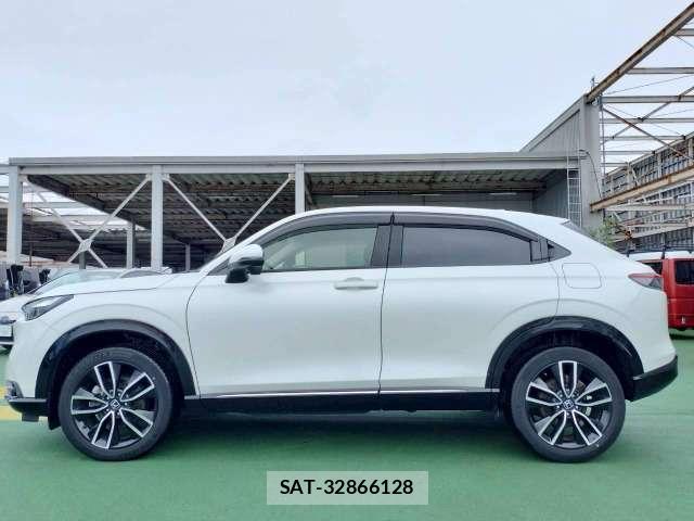 Honda VEZEL 2021-07 8008802-17