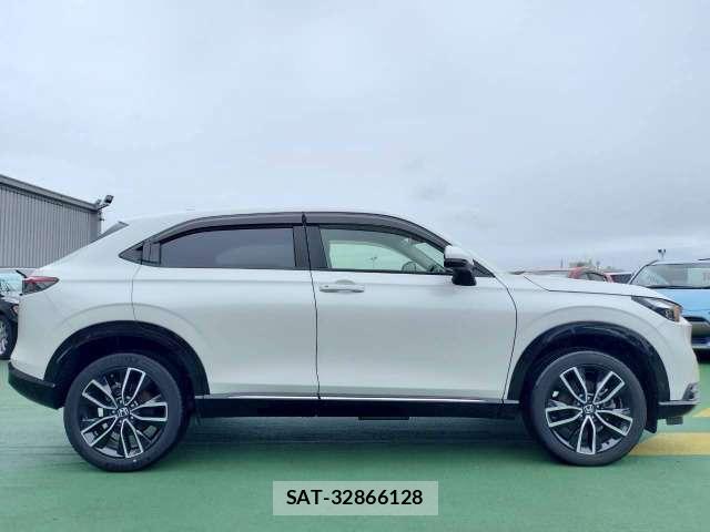 Honda VEZEL 2021-07 8008802-18