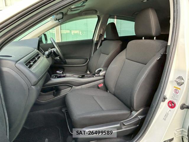 Honda VEZEL 2015-03 8008958-12