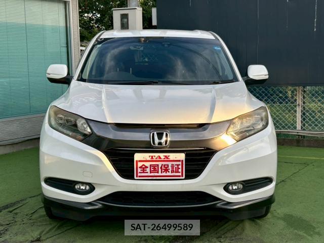 Honda VEZEL 2015-03 8008958-16
