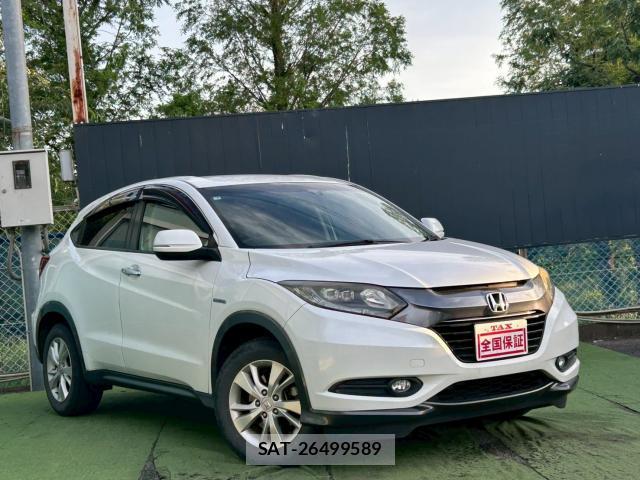 Honda VEZEL 2015-03 8008958-18